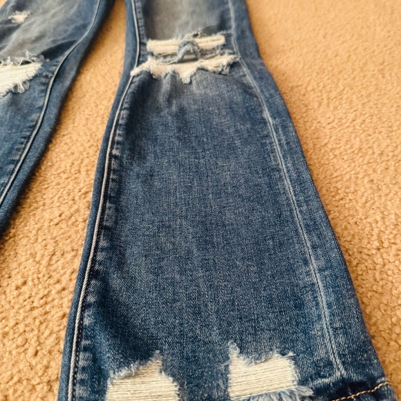 BKE Denim - Slim fit high-rise cropped straight leg BKE Billie Jeans. 23 Short NWT  23x28